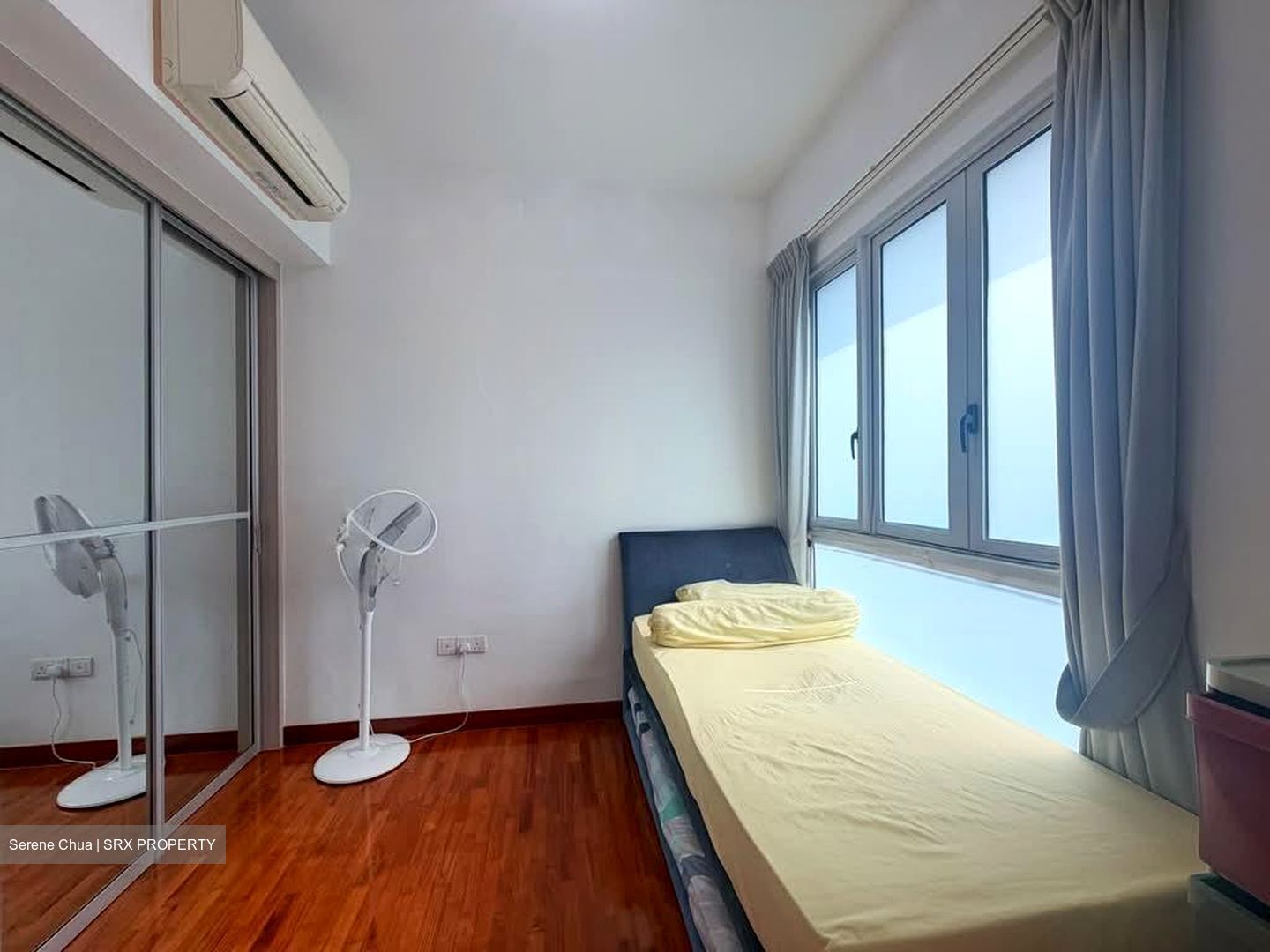 West Coast Drive (D5), Terrace #598763021